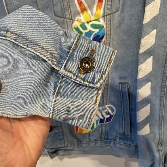 Brooklyn Cloth Peace Love Pride Rainbow Checkered Blue Graphic Jean Jacket M - Picture 4 of 8
